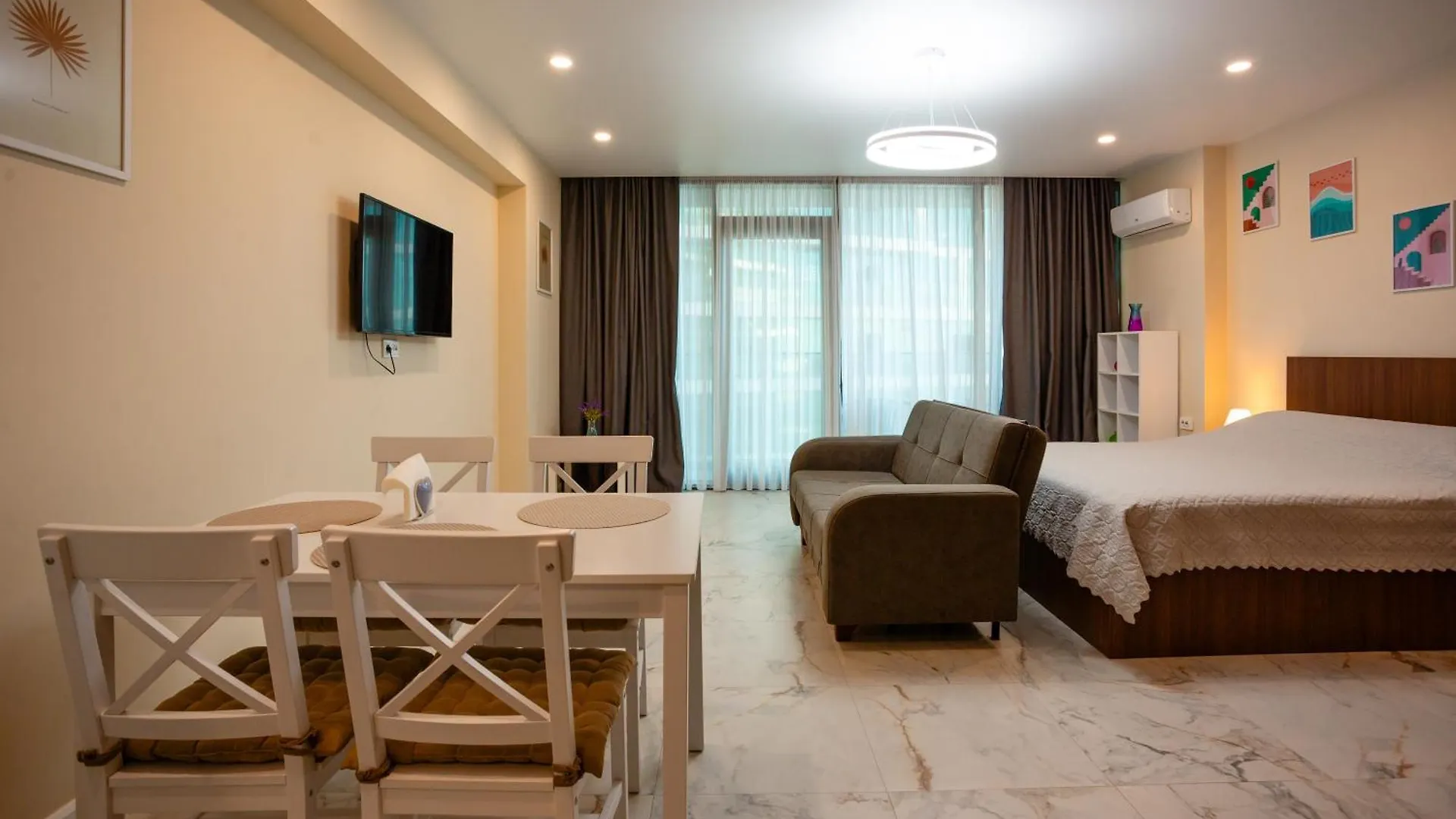 Апартаменты В Batumi На Первой Линии Моря 0*,  Gruzie